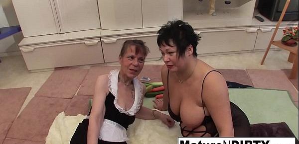  Brunette matures get each other off with vegetables